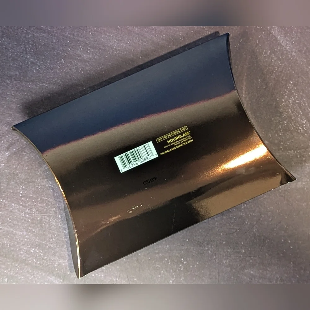 Hourglass Cosmetics Mini Giftset Veil Setting Powder + Mineral Primer & Masc NIB - Picture 9 of 11